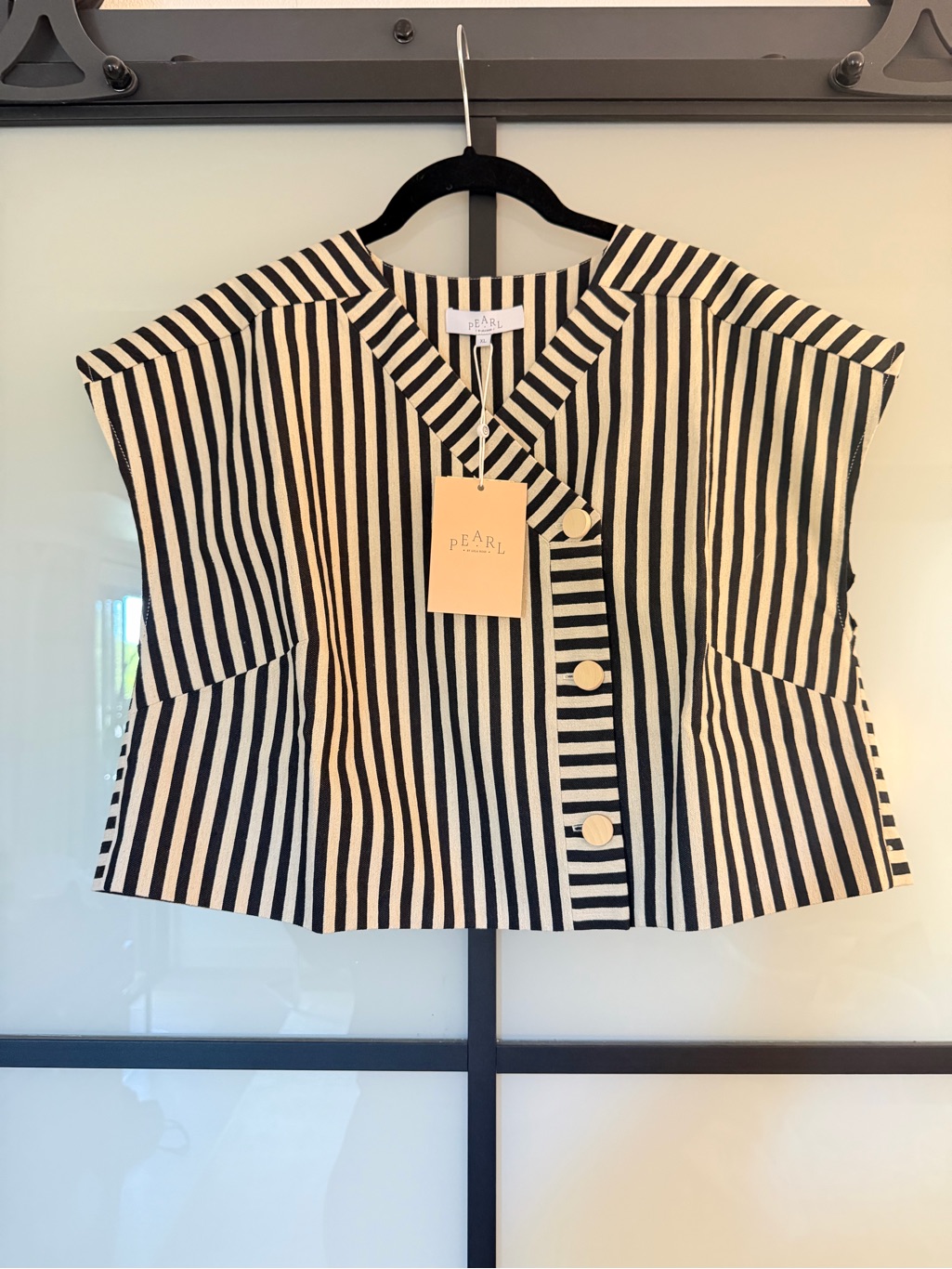 Pearl Lela Rose Black & Cream Striped Short Sleeve Button Front Top